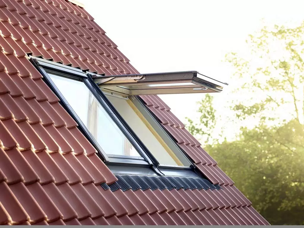 Слайд #2 | Мансардные окна Velux Премиум
